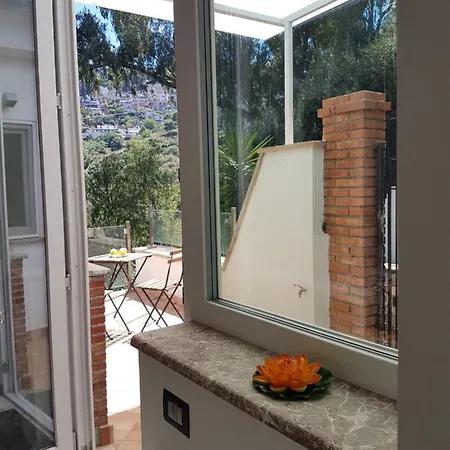 Glamour 4* טאורמינה