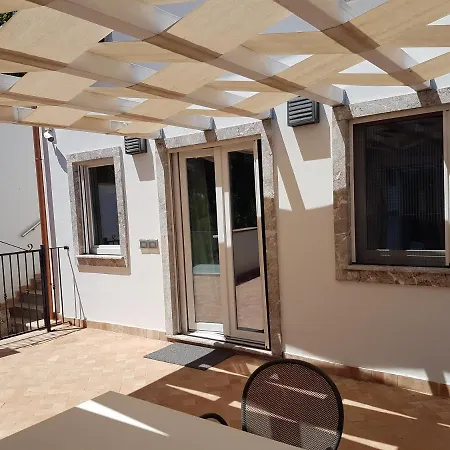 Glamour Apartmanhotel 4*